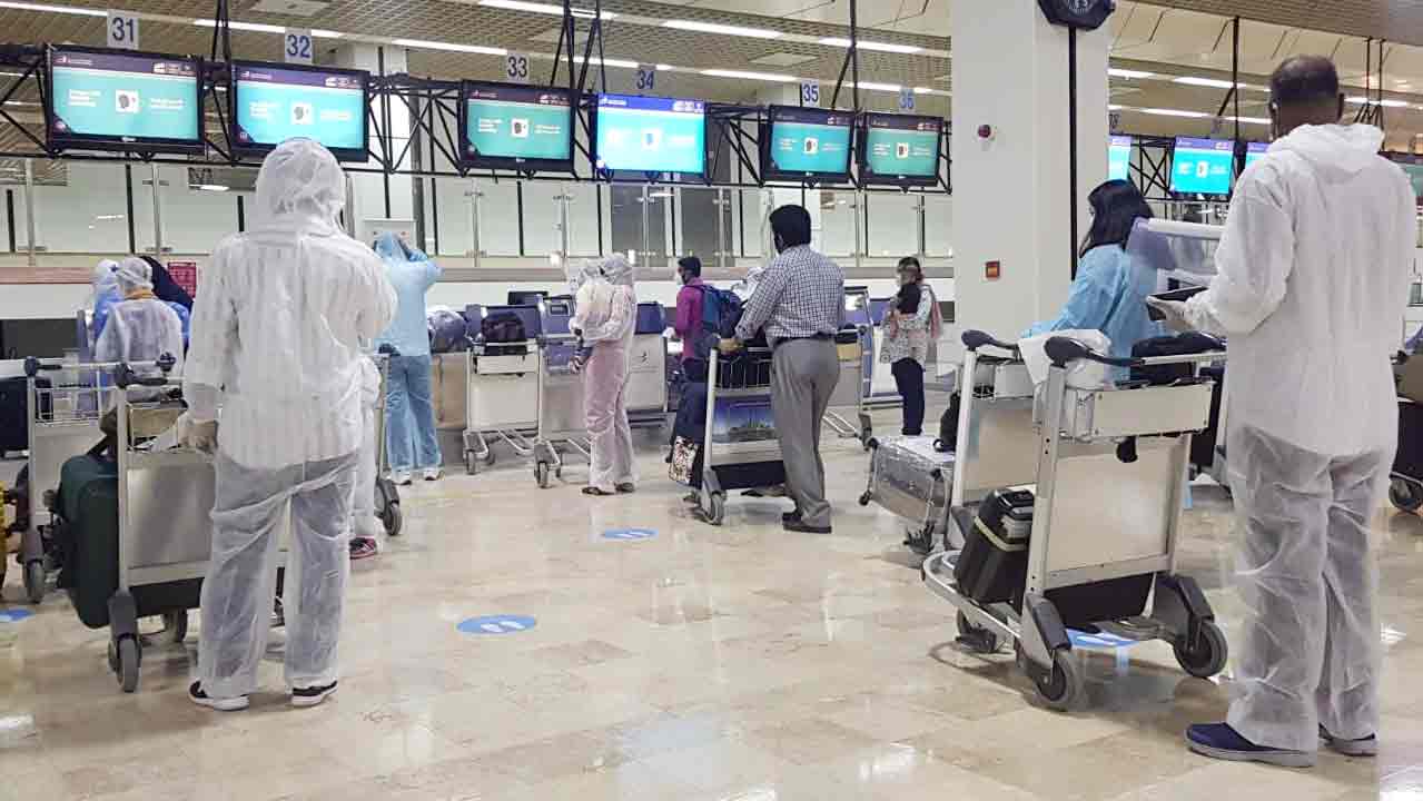 വ​ന്ദേ ഭാ​ര​ത്​: കേ​ര​ള​ത്തി​ലേ​ക്ക്​ അ​ധി​ക സ​ർ​വി​സു​ക​ൾ ഇല്ല; കാ​ത്തി​രി​പ്പ്​ നീ​ളു​ന്നു