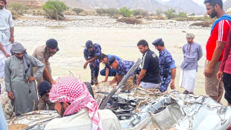 മ​ഴ​വെ​ള്ള​പ്പാ​ച്ചി​ൽ: വാ​ദി ബ​നീ ഖാ​ലി​ദി​ൽ  ആ​റം​ഗ ഇ​ന്ത്യ​ൻ കു​ടും​ബ​ത്തെ കാ​ണാ​താ​യി