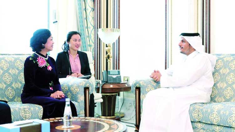 വി​​​യ​​​റ്റ്നാം ക​​​മ്യൂ​​​ണി​​​സ്​​​​റ്റ് പാ​​​ർ​​​ട്ടി നേ​​​താ​​​വു​​​മാ​​​യി വി​​​ദേ​​​ശ​​​കാ​​​ര്യ​​​മ​​​ന്ത്രി​​യു​​ടെ കൂ​​​ടി​​​ക്കാ​​​ഴ്ച