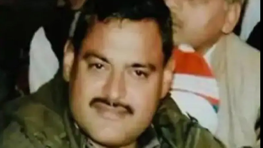 അധ്യാപകനെ അടിച്ചുകൊന്ന്​ കുറ്റകൃത്യങ്ങളുടെ ലോകത്തേക്ക്​;  മന്ത്രിയെ വെടിവച്ച്​ വീഴ്​ത്തിയിട്ടും ശിക്ഷിക്കപ്പെട്ടില്ല