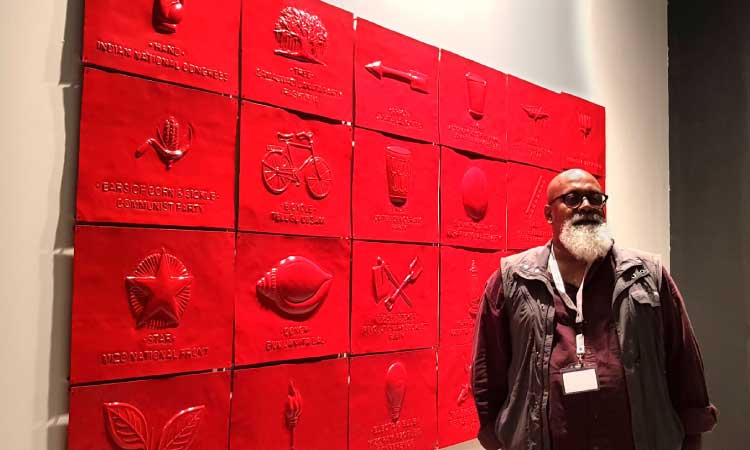 ഇ​ന്ത്യ​ൻ രാ​ഷ്​​ട്രീ​യ​വും പ​രി​സ്​​ഥി​തി​യും പ​റ​ഞ്ഞ്​ വി​വേ​ക്​ വി​ലാ​സി​നി