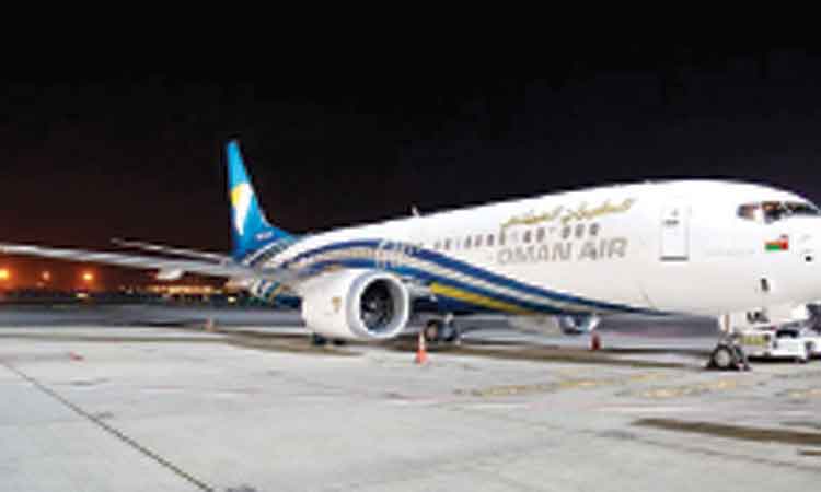 ഒ​മാ​ൻ എ​യ​ർ ബോ​യി​ങ്​ 737 മാ​ക്​​സ്​ സ​ർ​വി​സു​ക​ൾ ത​ൽ​ക്കാ​ലം നി​ർ​ത്തി​ല്ല