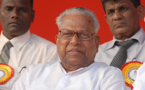 സി.പി.എമ്മില്‍ വീണ്ടും വി.എസ് ‘വധം’