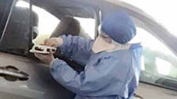 രക്തം കട്ടപിടിക്കൽ ഒഴിവാക്കൽ ചികിത്സക്ക്​​ കാറിൽ നിന്നിറങ്ങേണ്ട