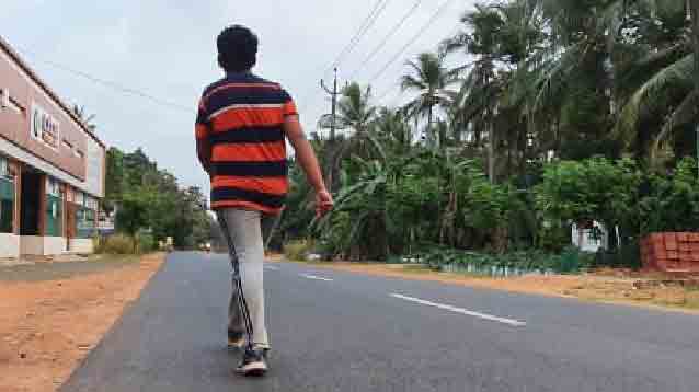 ലോക്ക്​ഡൗണിനിടെ പ്രഭാത സവാരി; തടി കേടാകുമെന്ന്​ പൊലീസ്​