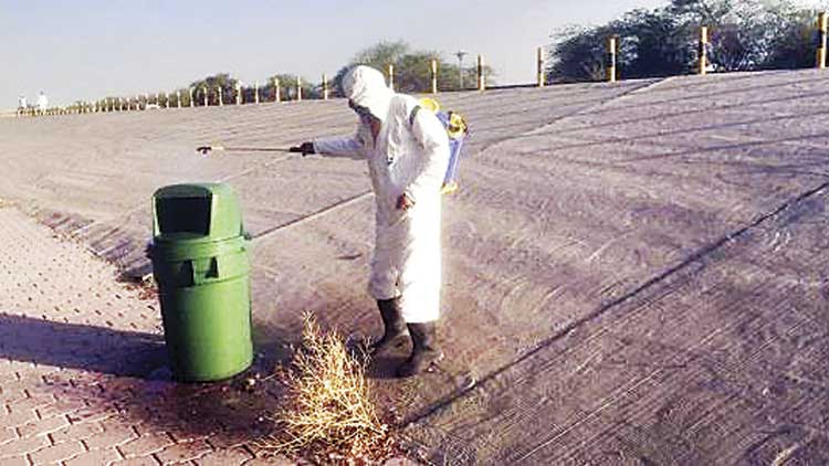 ര​ണ്ട​ര​ല​ക്ഷ​ത്തി​ലേ​റെ മാ​ലി​ന്യ​വീ​പ്പ​ക​ൾ അ​ണു​വി​മു​ക്​​ത​മാ​ക്കി