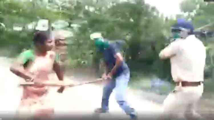 അവശ്യസാധനങ്ങൾ ആവശ്യപ്പെട്ട് സംഘർഷം; പൊലീസുകാർക്കടക്കം പരിക്ക് - Video