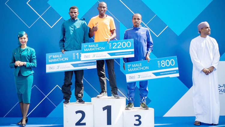 അ​തി​രു​ക​ളി​ല്ലാ​ത്ത കാ​യി​കാ​വേ​ശം: മ​സ്​​ക​ത്ത്​ മാ​ര​ത്ത​ൺ ച​രി​ത്ര​മാ​യി