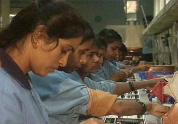 സ്ത്രീകള്‍ ജോലി ചെയ്യുന്നതാണ് തൊഴിലില്ലായ്മക്ക് കാരണമെന്ന് പാഠപുസ്തകം