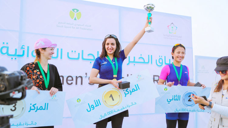 വനിതകൾ സൈക്കിൾ ചവിട്ടിക്കയറിയത് ചരിത്രത്തിലേക്ക് വനിതകൾ സൈക്കിൾ ചവിട്ടിക്കയറിയത് ചരിത്രത്തിലേക്ക്