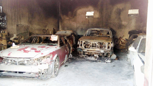 മലയാളിയുടെ കാര്‍ പെയിന്‍റിങ്  വര്‍ക്ഷോപ്പില്‍ തീപിടിത്തം