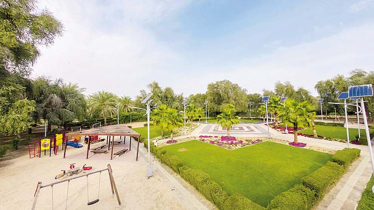 മു​ഷ്​​രി​ഫ് പാ​ർ​ക്കി​ലെ നീ​ന്ത​ൽ​ക്കു​ള​ങ്ങ​ൾ  ശ​നി​യാ​ഴ്ച വീ​ണ്ടും തു​റ​ക്കും