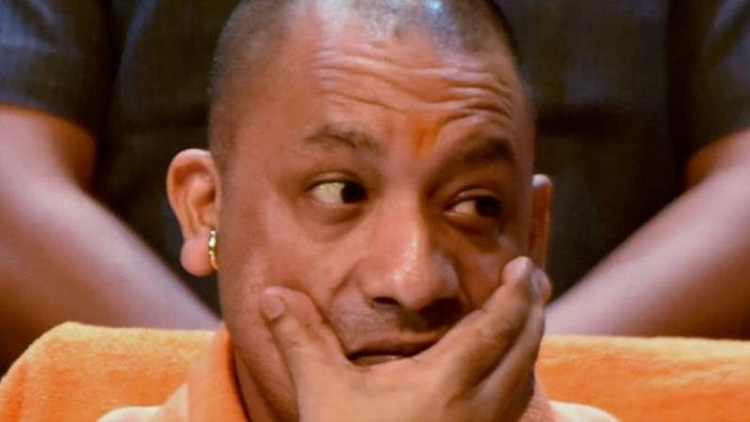 സി.എ.എ സമരത്തിൽനിന്ന് പാഠം പഠിച്ചു; യോഗി ആദിത്യനാഥ് ജനങ്ങളിലേക്കിറങ്ങി സി.എ.എ സമരത്തിൽനിന്ന് പാഠം പഠിച്ചു; യോഗി ആദിത്യനാഥ് ജനങ്ങളിലേക്കിറങ്ങി