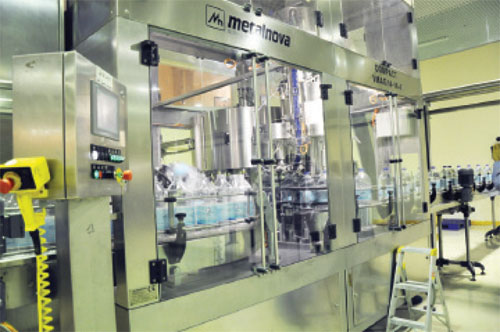 ഇന്ത്യയുടെ സംസം വിതരണ രീതിക്ക് സൗദി അധികൃതരുടെ പ്രശംസ