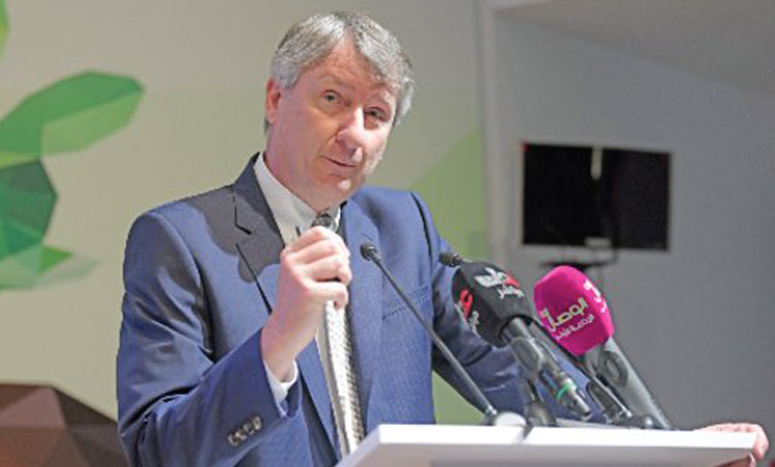 വി​ദേ​ശി​ക​ൾ​ക്ക്​ അ​വ​സ​രം വി​ദ​ഗ്​​ധ തൊ​ഴി​ൽ മേ​ഖ​ല​ക​ളി​ൽ മാ​ത്രം